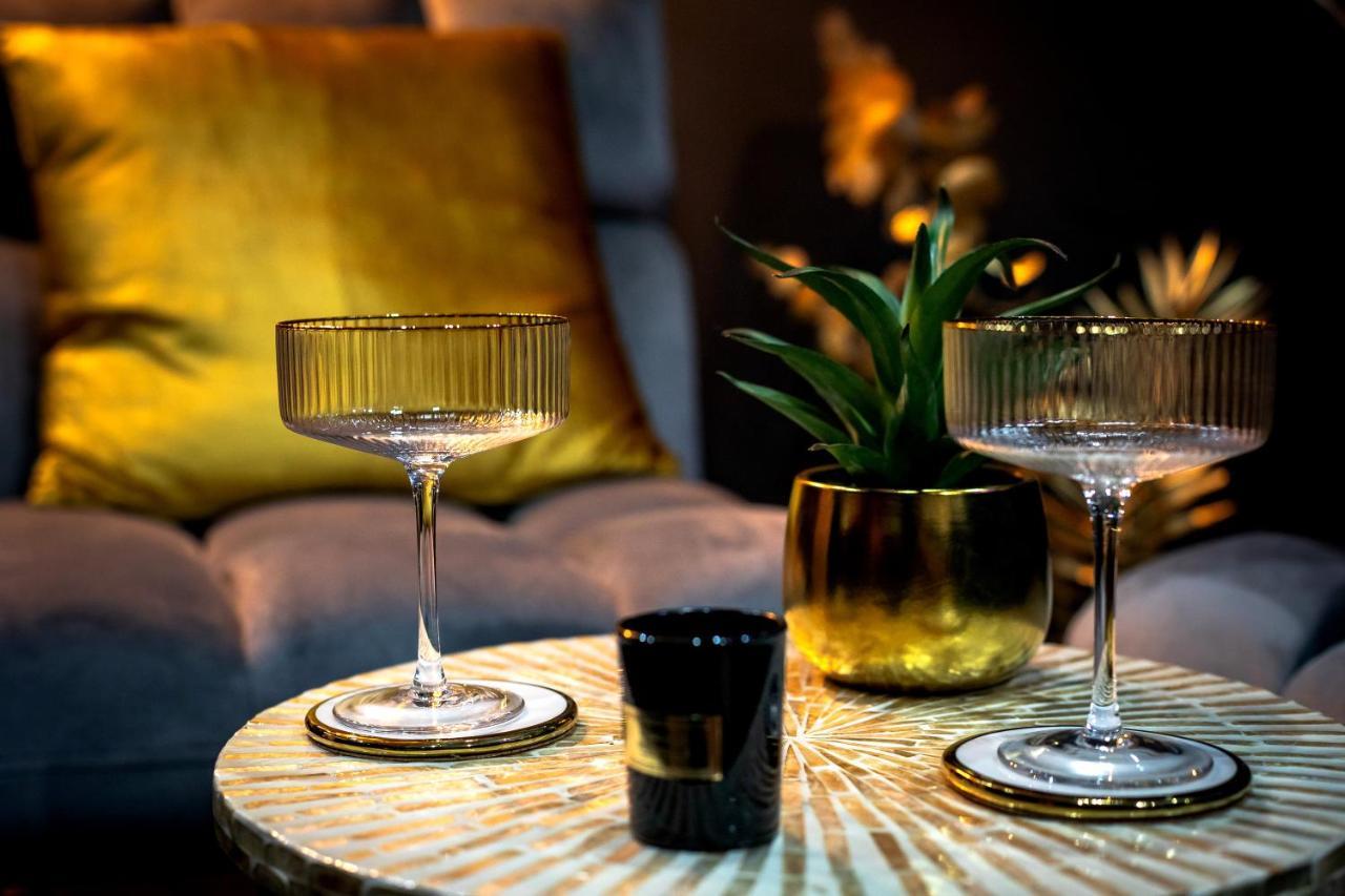 Love Room “La Nuit De Reve” Centre Historique 佩皮尼昂 外观 照片